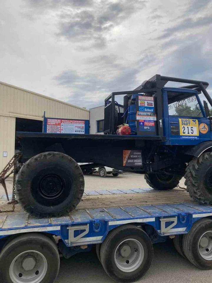 Remorquage de voitures Briord